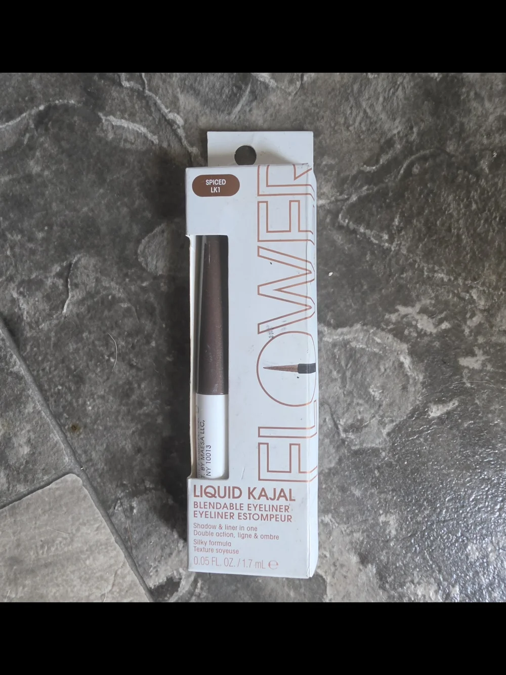 Flower liquid kajal
